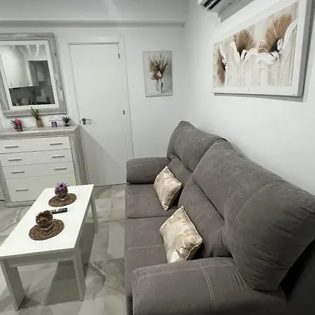 アパート Apartamento Centrico 1b *